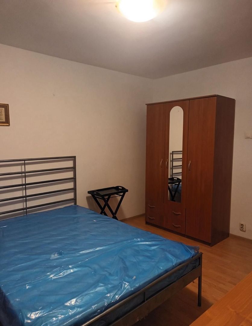 AP. 2 TITAN -  2 BAI, RENOVAT - MASINA DE SPALAT VASE, METROU 5 MINUTE - Poză 4