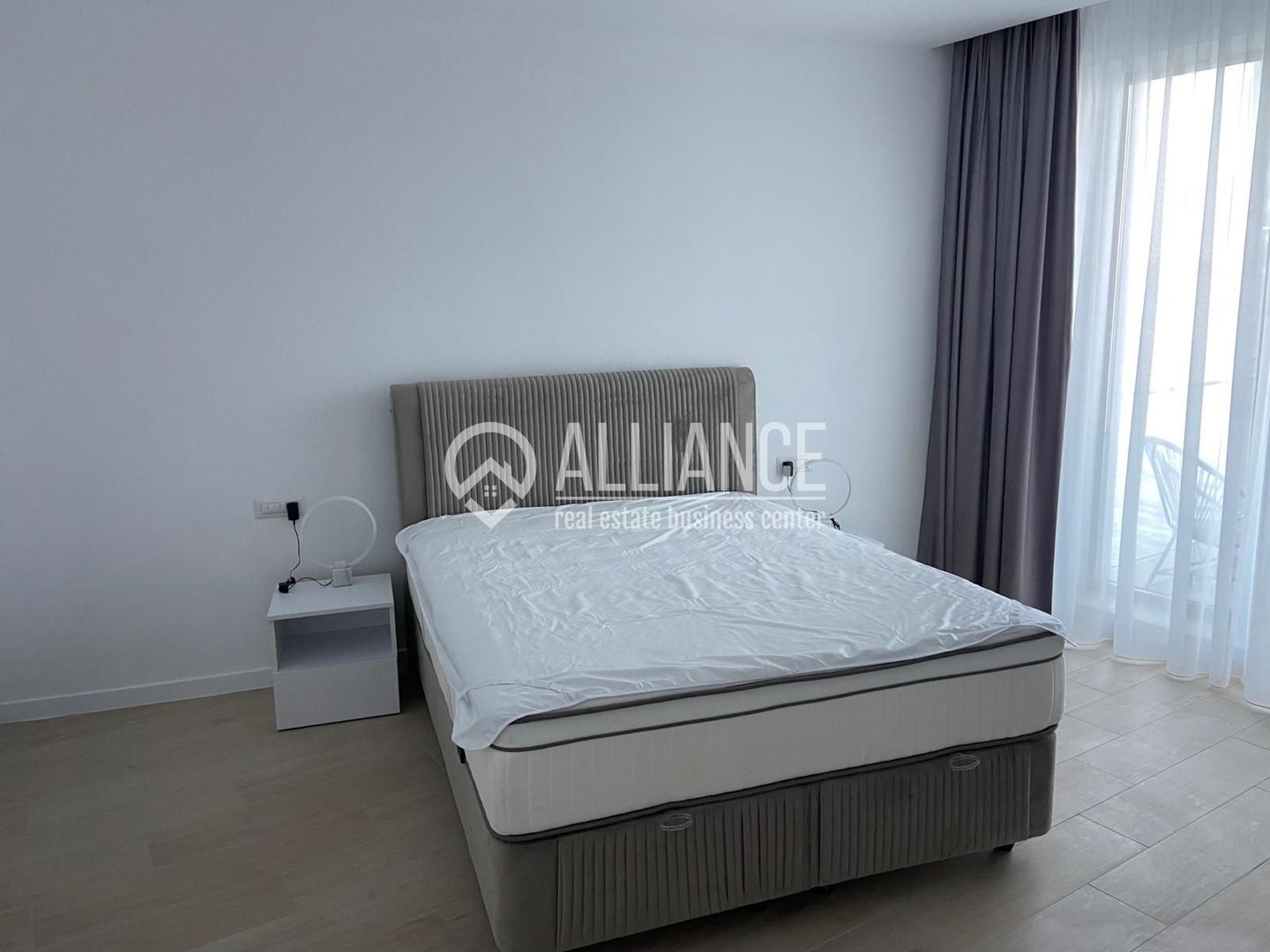 MAMAIA - (Cod01) Lake On apartament superb cu vedere la lac! - Poză 10