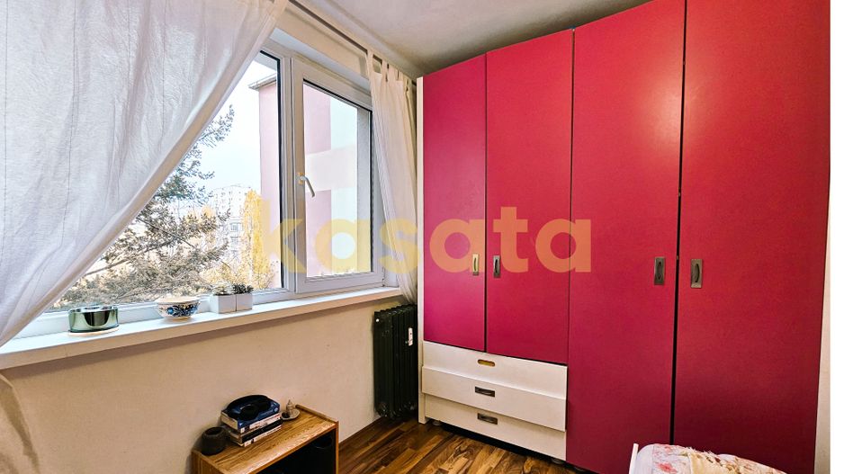 3 camere Titan – bloc solid, parcuri și metrou la 16 min distanța - Poză 9