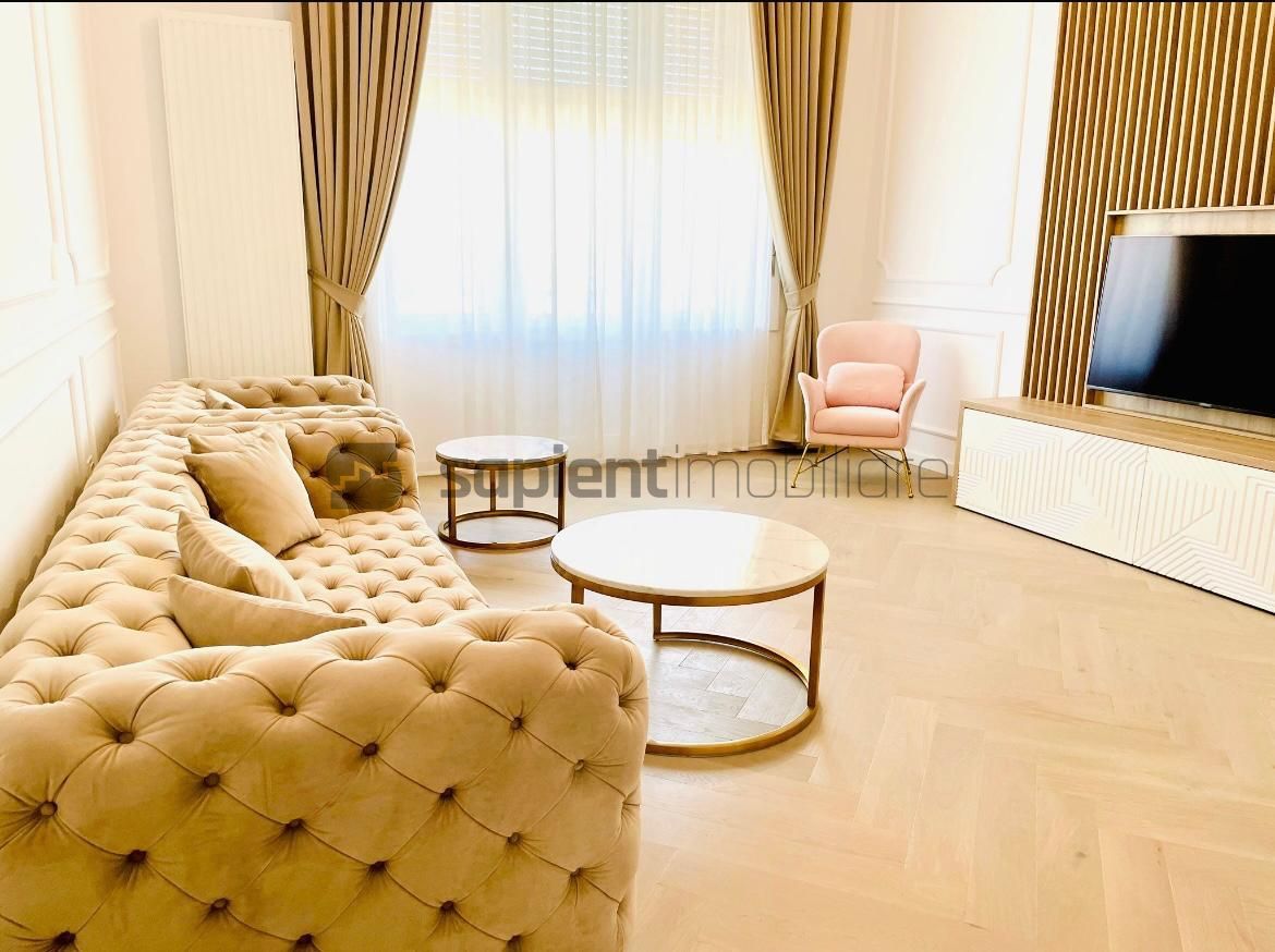 APARTAMENT ULTRACENTRAL - Poză 8