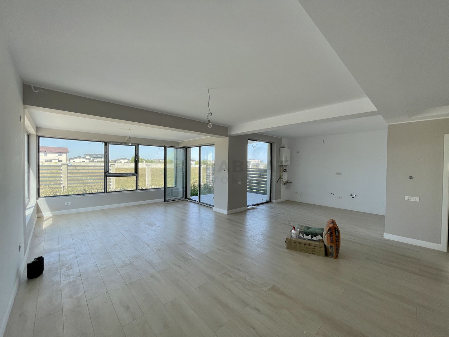 Vila in ansamblu in Tunari | Individuala, 5 camere. - Poză 11