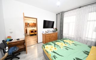 De vanzare casa cu 3 apartamente + anexa 75 mp, Comision 0% - Poză 19
