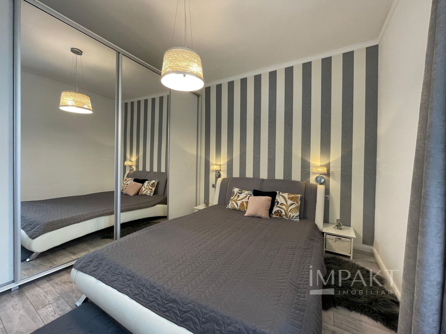 Apartament cu 2 camere de inchiriat in zona ultracentrala! - Poză 1