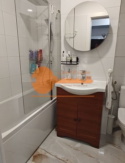 4 camere - 4 Minute de Metrou Lujerului - Poză 7