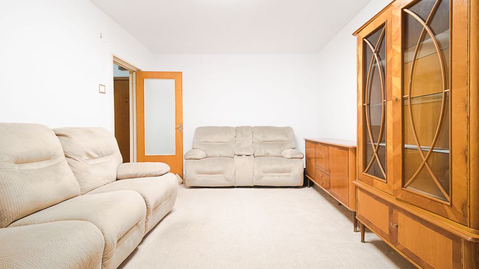 Ideal pentru o familie, toate facilitățile în apropiere - Poză 3