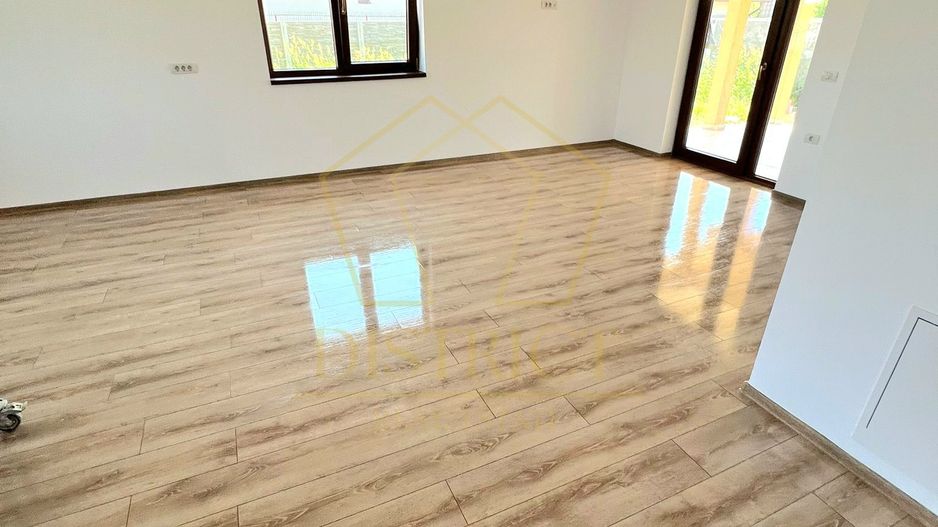 Casa individuala nou construit deosebita I Sag I Manastire - Poză 12