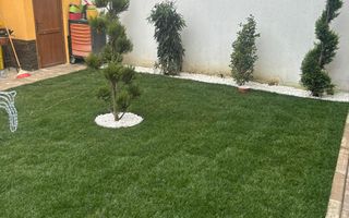 Case moderne x 2 cu 315 mp utili impreuna si teren 500 mp in Terezian - Poză 2