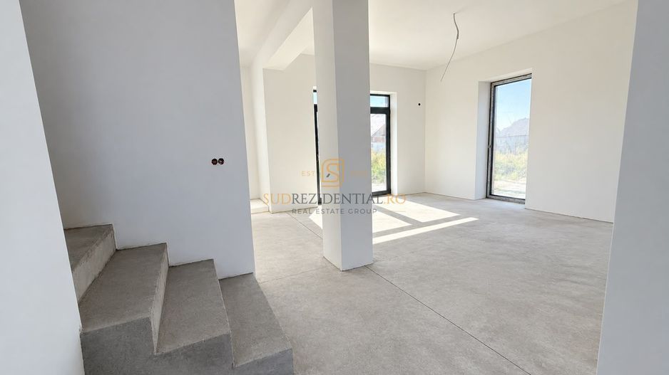 Vila individuala / 4 Camere / 2 Bai / 320 mp teren / Zona linistita - Poză 3