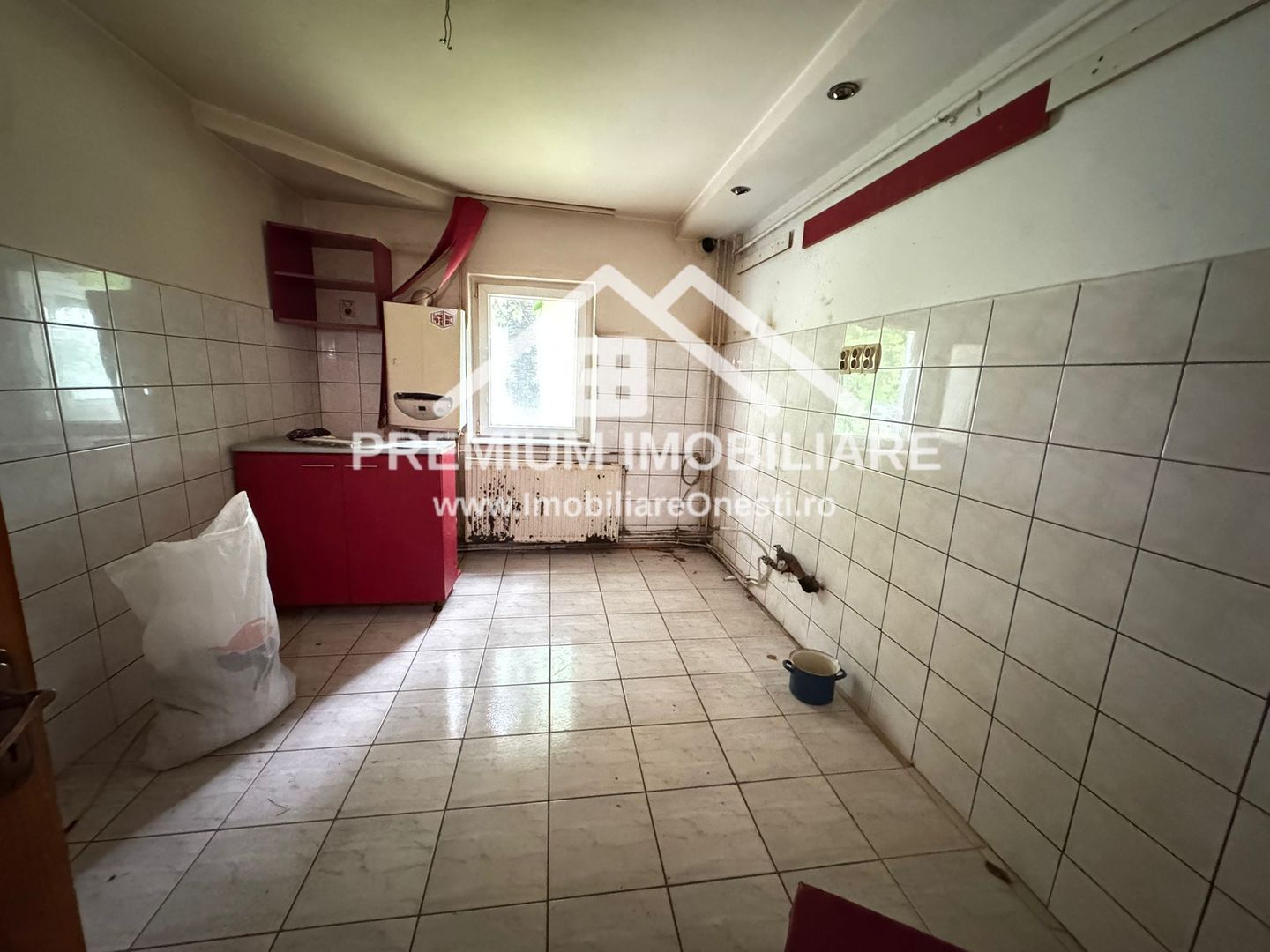 Apartament cu 3 camere decomandat - Poză 7