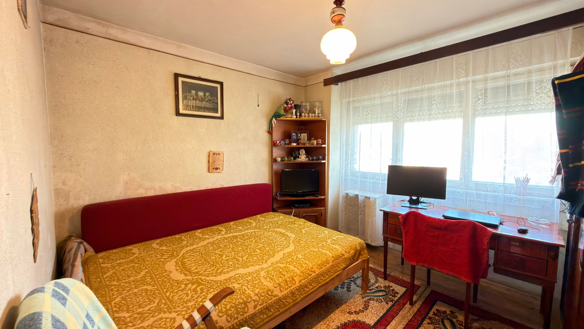 Apartament Ultracentral 3 camere Etaj I -Str. Mihai Viteazul 1- Carei - Poză 8
