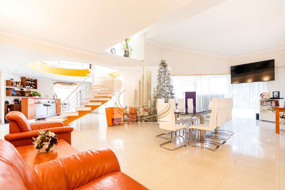 Vila Luxury în Dumbrăvița – Exclusivitate lângă pădure 980E/mp - Poză 1
