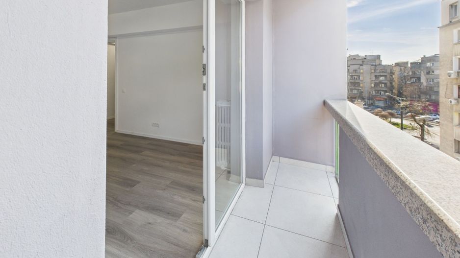 Apartament complet renovat de închiriat în Piața Kogălniceanu - Poză 6