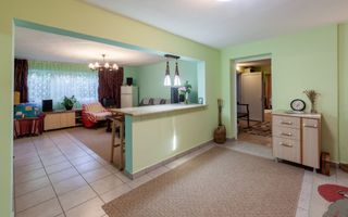 Casa vintage in Com. Uliești, Dambovița  cu  livadă generoasă și anexă - Poză 7