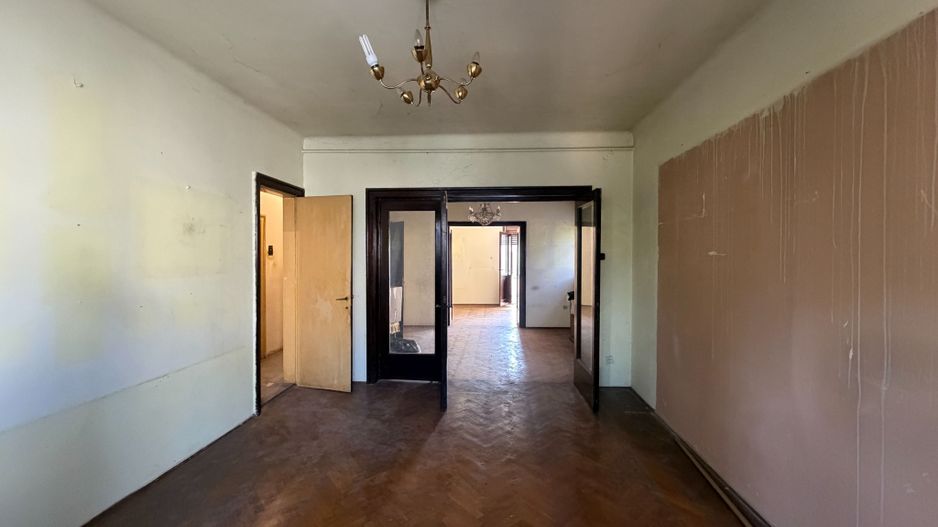 Casa interbelica individuala Str Moise Nicoara -Alba Iulia - Poză 6