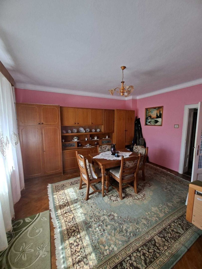 BRASADAS vinde casa cu etaj in zona Bercu Rosu. - Poză 5