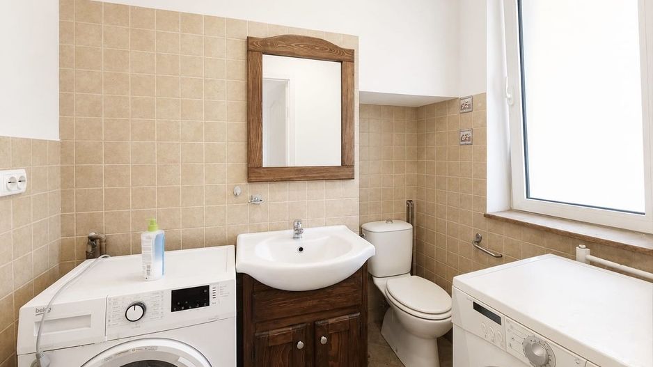 Apartament 4 camere, 132 mp, parter inalt, Piata Catedralei - Poză 5