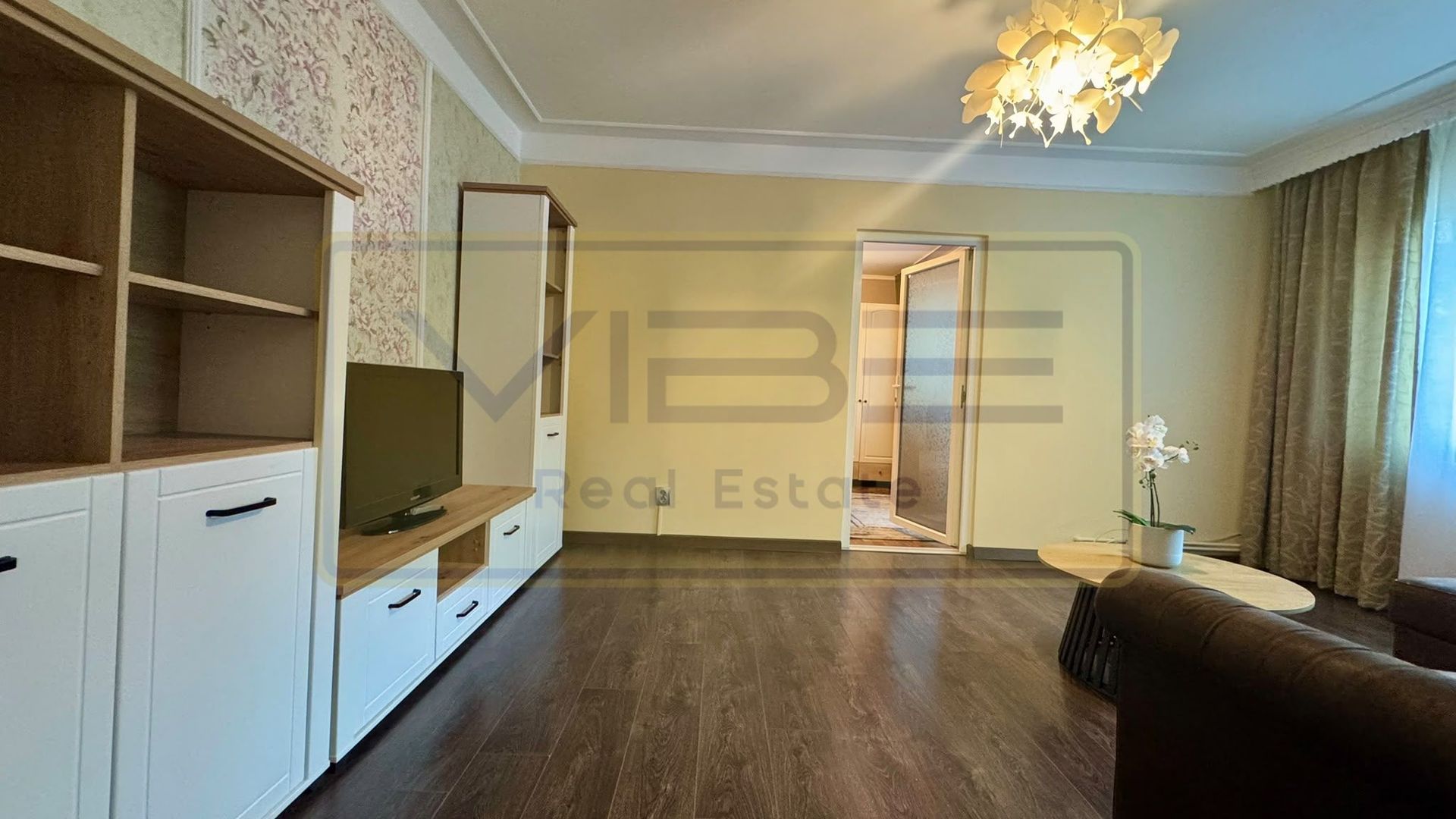 Apartament 2 dormitoare decomandate+living Podu Ros - Cantemir - Poză 2