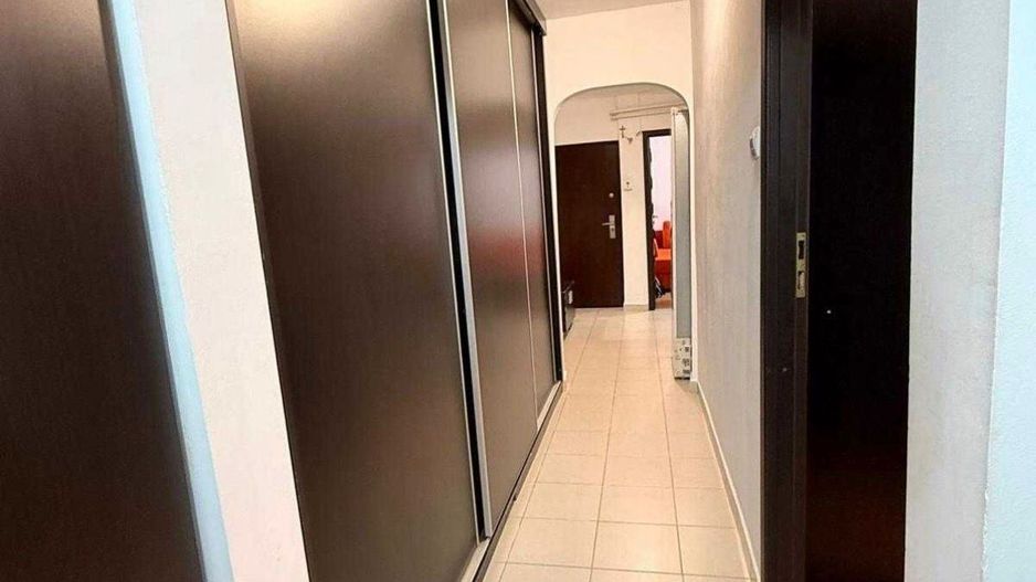 AP. 3 CAMERE DRISTOR, LOC PARCARE, CENTRALA TERMICA, 70 MP UTILI - Poză 8