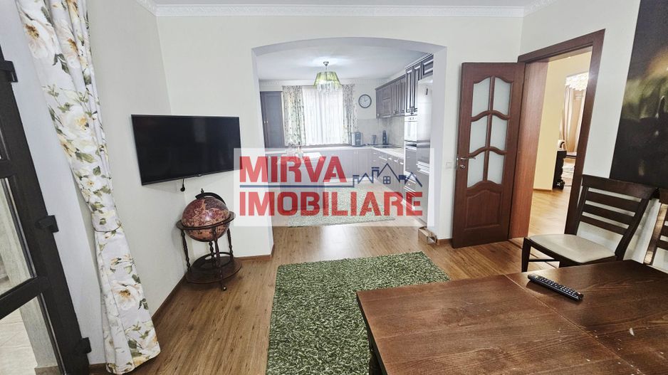 Vilă spațioasă Strejnicu S+P+1E+M, 8 camere, garaj, teren 595 mp - Poză 33