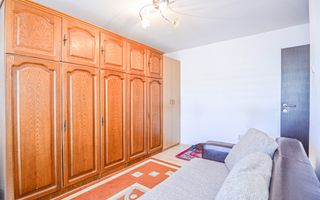 Apartament cu 3 camere + loc de parcare in Floresti, zona Teilor - Poză 10