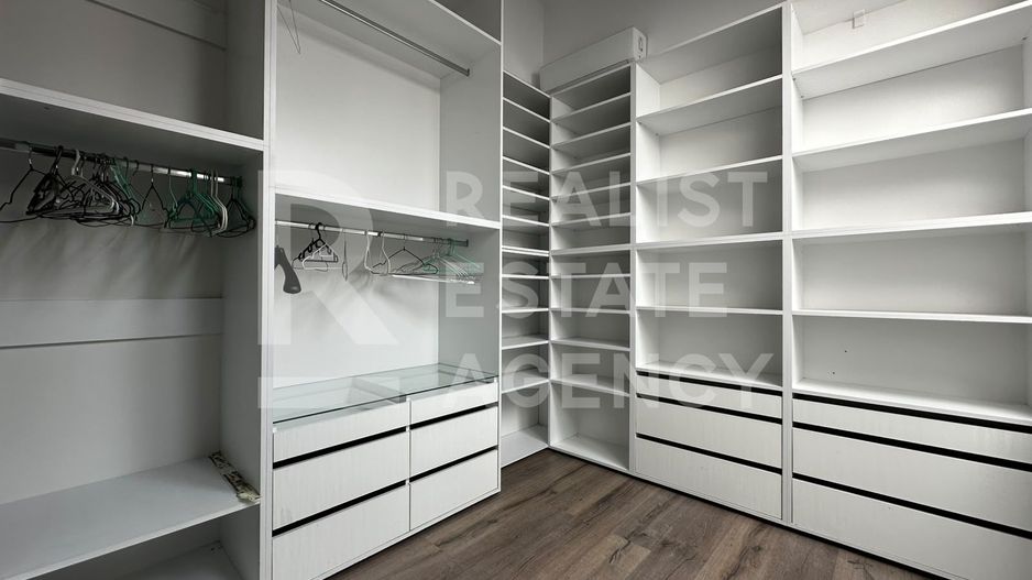 Închiriere, Penthouse cu 2 camere + loc de parcare - Poză 7