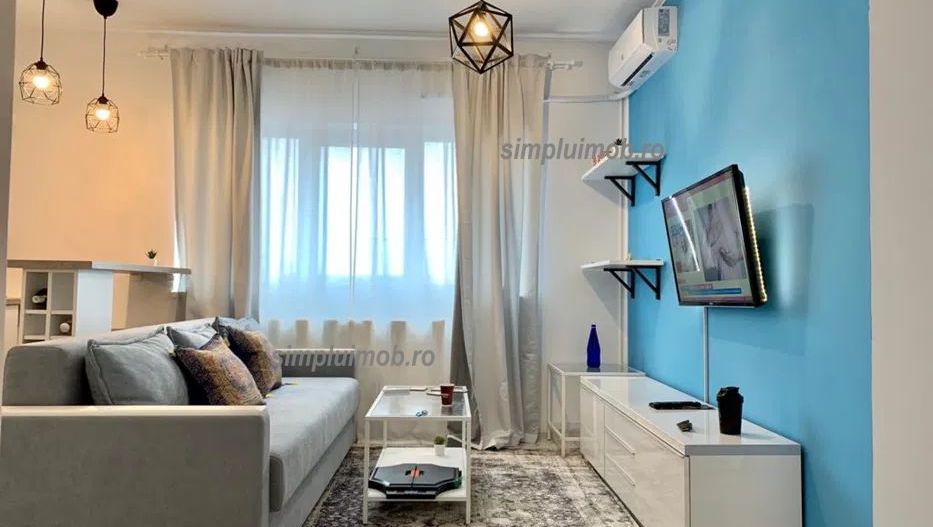 Centrala proprie bloc nou studio renovat mobilat Ozana - Poză 1