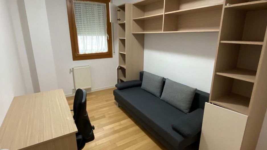 Apartament cu 3 camere   în zona Ultracentral - Poză 18