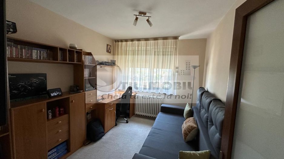 Apartament 3 camere , complet mobilat si utilat in Podu Ros 139.900 € - Poză 4