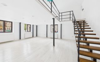 Spațiu Comercial Renovat  La 5 Minute de Piața Unirii - Poză 1