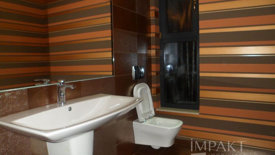 Casa de inchiriat pe 3 niveluri, cartier Grigorescu! - Poză 9