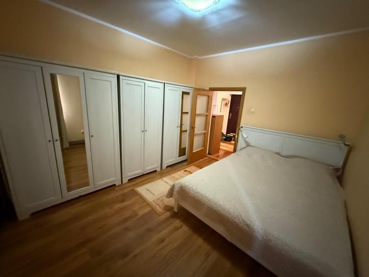 Apartament în vila Rond Alba Iulia/Decebal - Poză 1