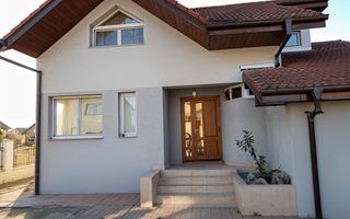 Casa cu 3 dormitoare, centrala gaz, in Cartierul Grigorescu, Oradea - Poză 1
