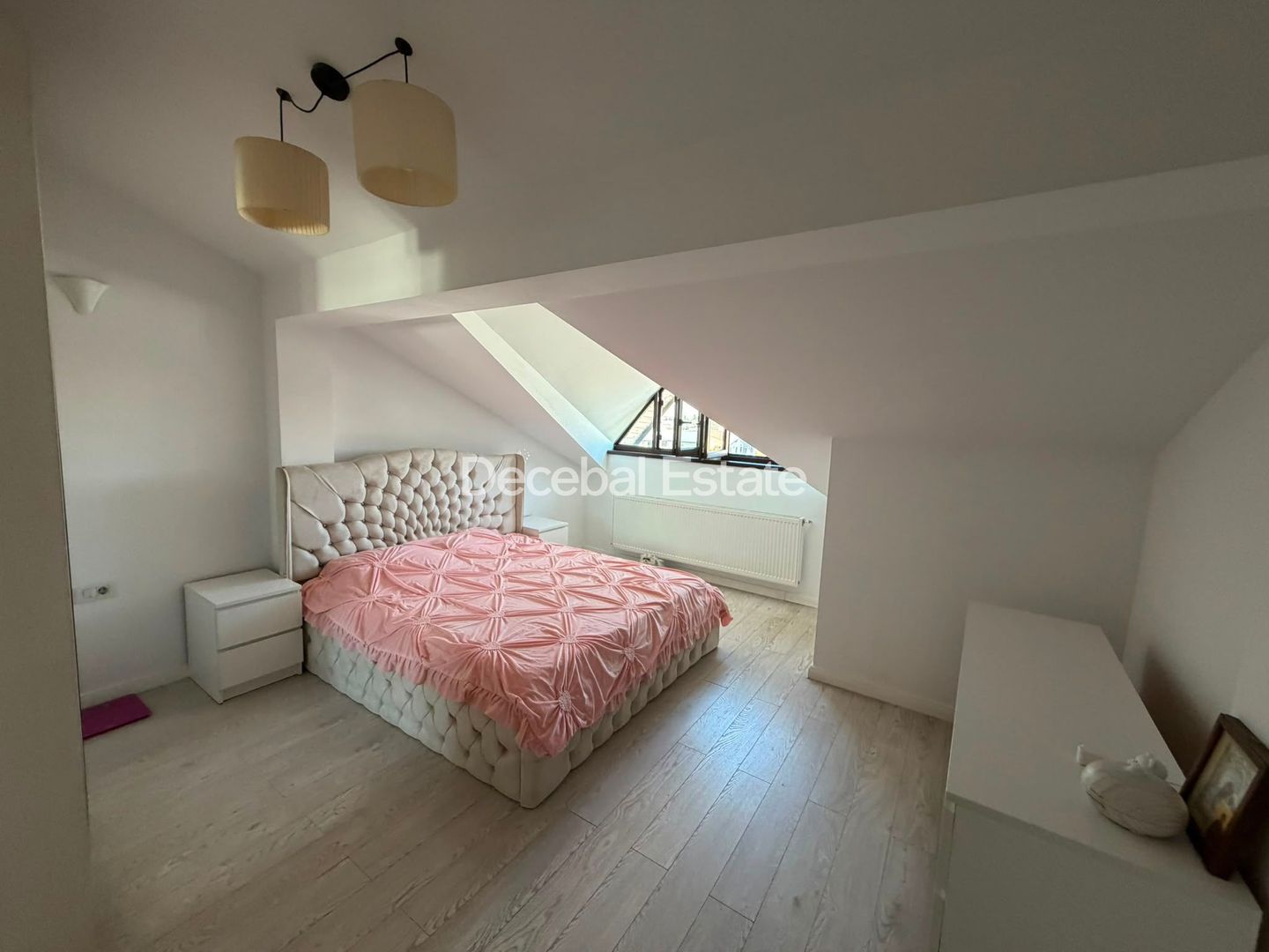 Decomandat 2 Camere  87mp bloc 2020 - Mobilat Utilat Strada Safirului - Poză 5