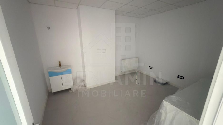 Spatiu 530mp-pentru-Policlinica-sau-Clinica-Medicala -Auchan Chimie - Poză 14