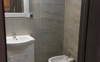 Apartament 2 camere Centrul Civic - Poză 10