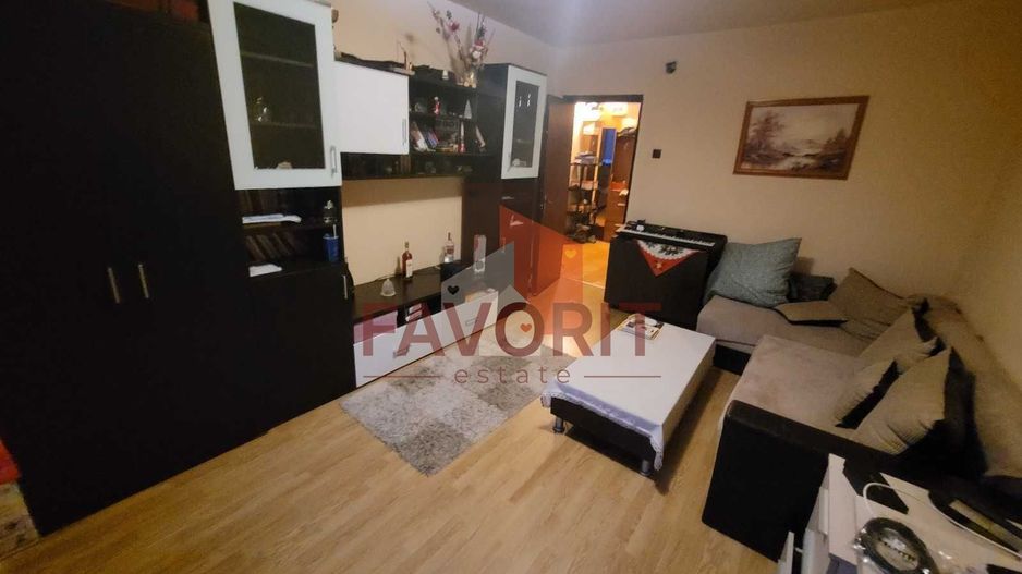 Etaj intermediar. Disponibil imediat . Zona excelenta - Poză 4