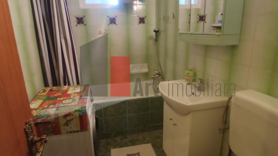 Vânzare apartament 3 camere semidecomandat Bd. Obregia - Cultural - Poză 9