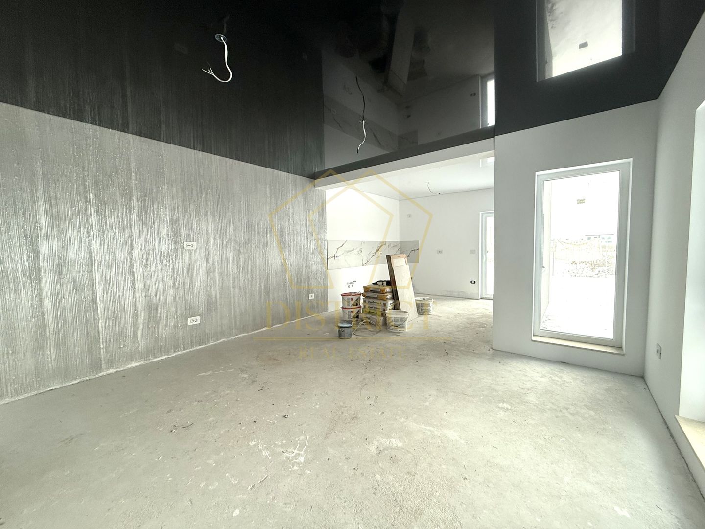 Duplex cu 4 camere si finisaje premium | Sacalaz - Poză 1