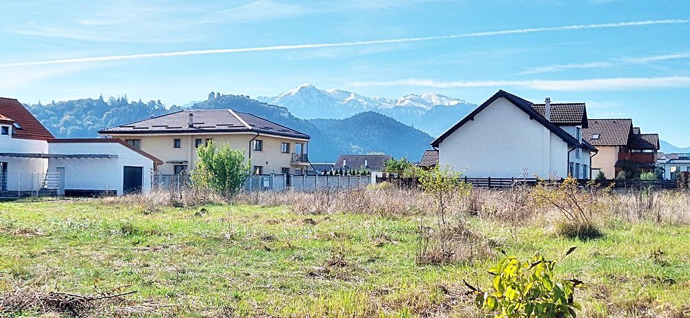 Intrare in Rasnov dinspre Brasov, zona de case noi, teren de 1976mp,  80 euro/mp - Poză 12