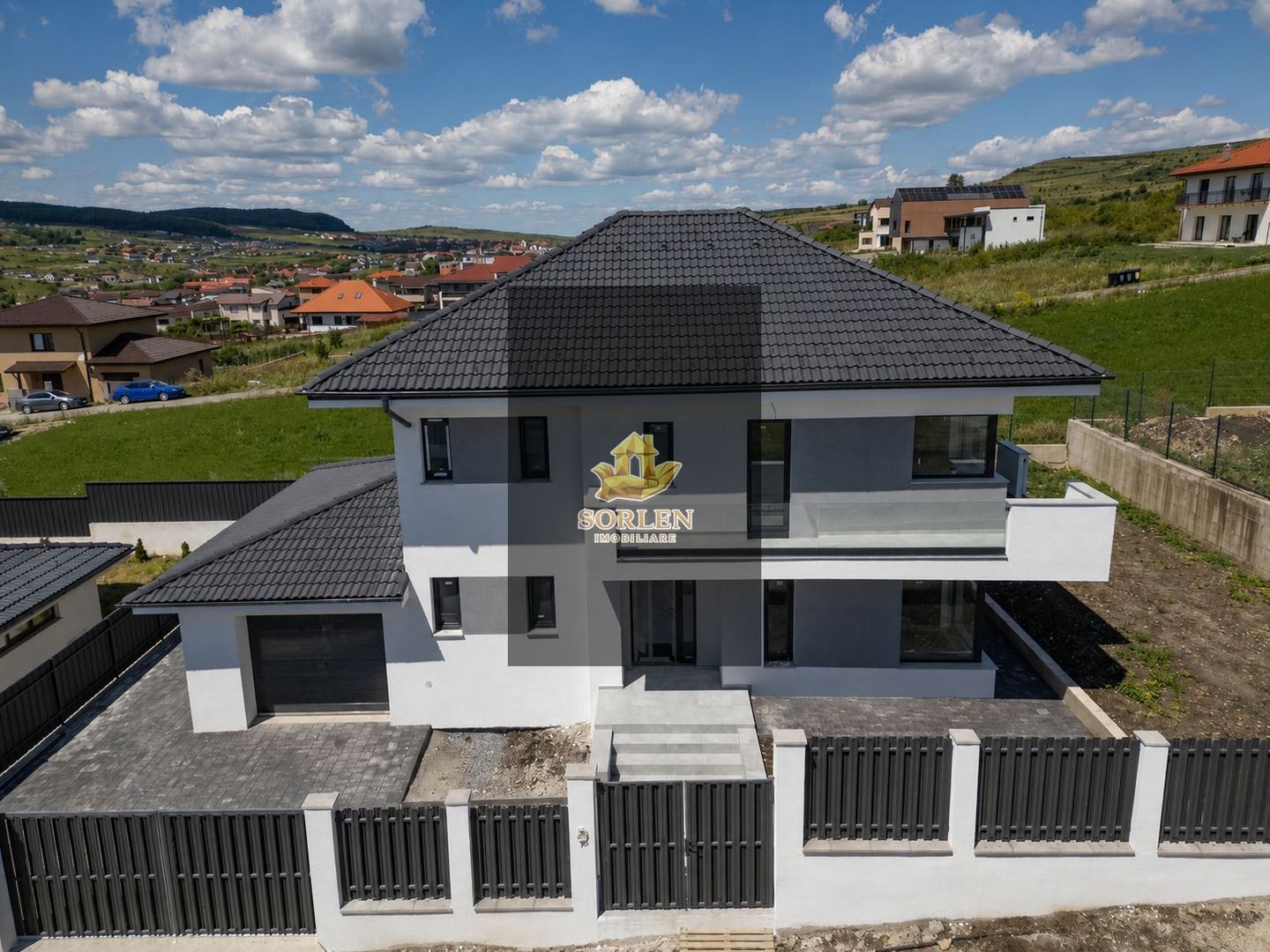 Casă unifamilială nouă, la intrare în Chinteni - Cluj Napoca - Poză 1