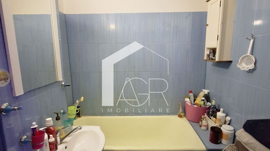 Apartament cu 2 camere, semidecomandat, zona Paltinis - Poză 11