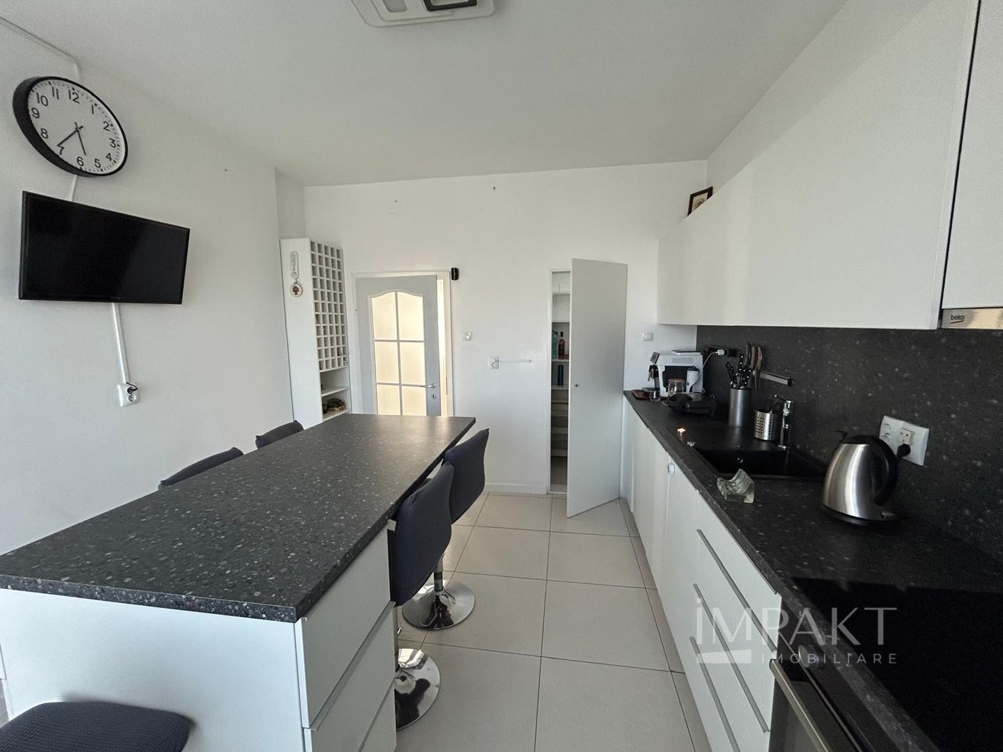 Casa spatioasa cu functionalitate mixta, in zona Gheorgheni - Poză 2