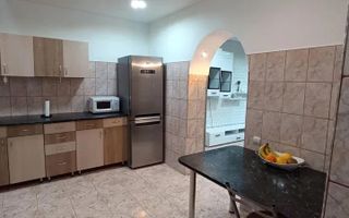 Apartament Cu 2 Camere La Casă - Zona Andrei Mureșanu - Poză 4