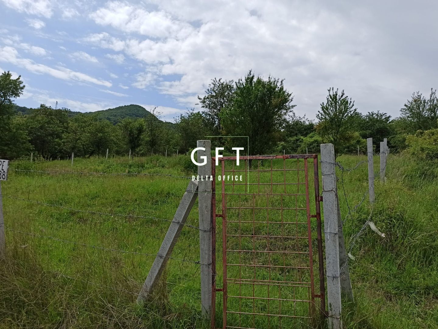 Teren 1000mp+cota drum-ideal cabana/investitie-panorama-Valea Rusului - Poză 4