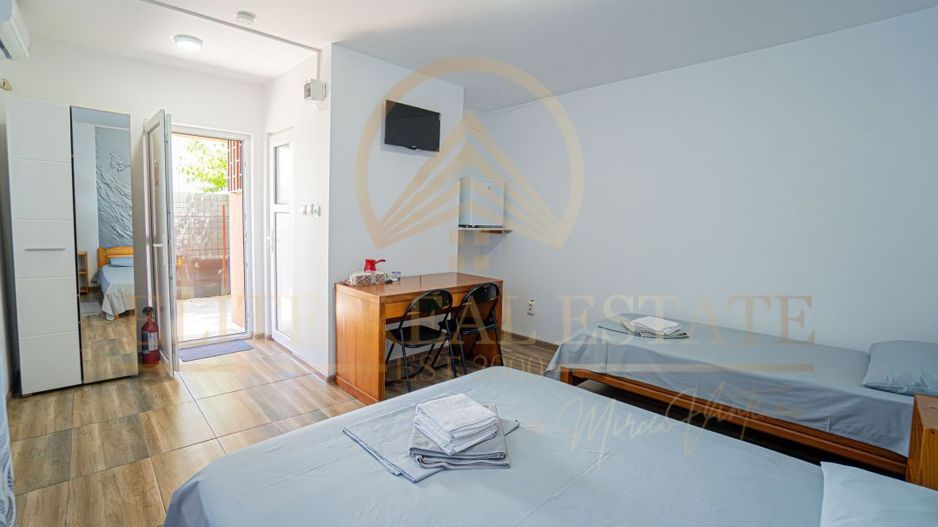 🏖️ Vama Veche – 2 vile turistice, 13 camere, afacere la cheie! - Poză 21