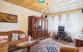 Apartament cu 3 camere în zonă de maxim interes - Poză 2