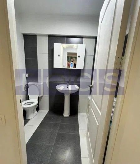 VANZARE 3 CAMERE TITAN | BLOC NOU 2009 | CENTRALA PROPRIE | - Poză 3