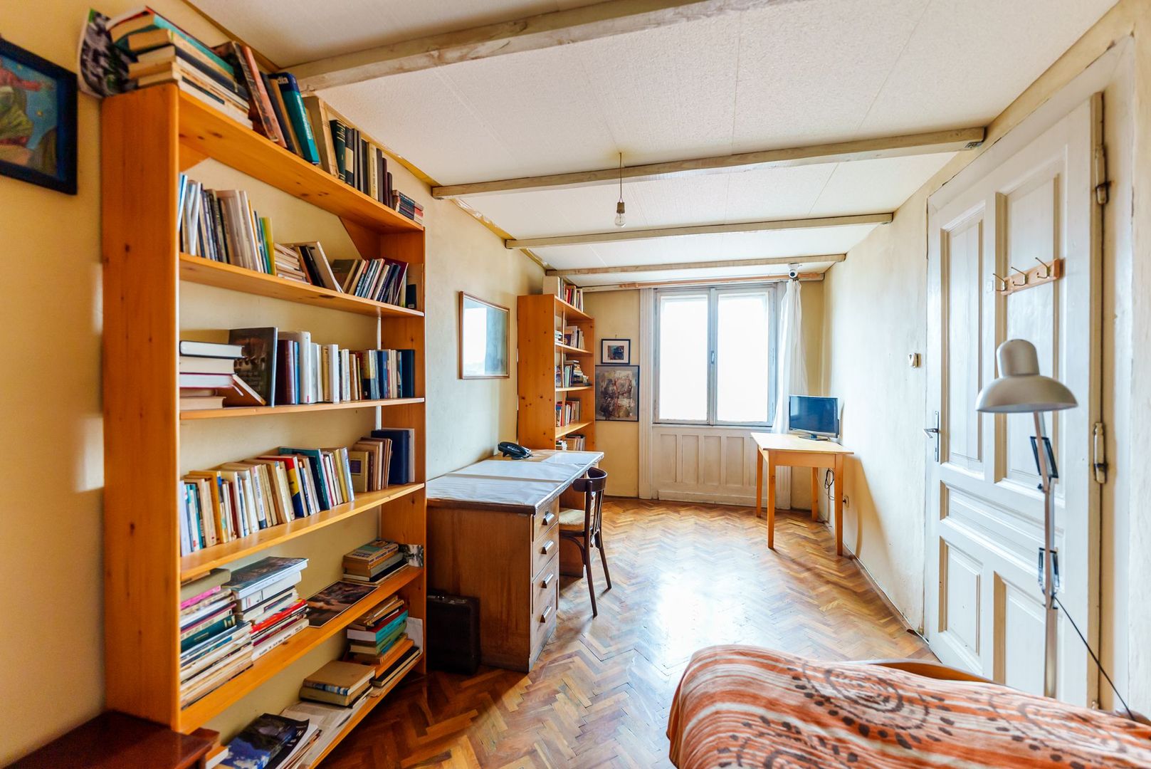 Apartament cu 2 camere Strada Episcopiei - Poză 4