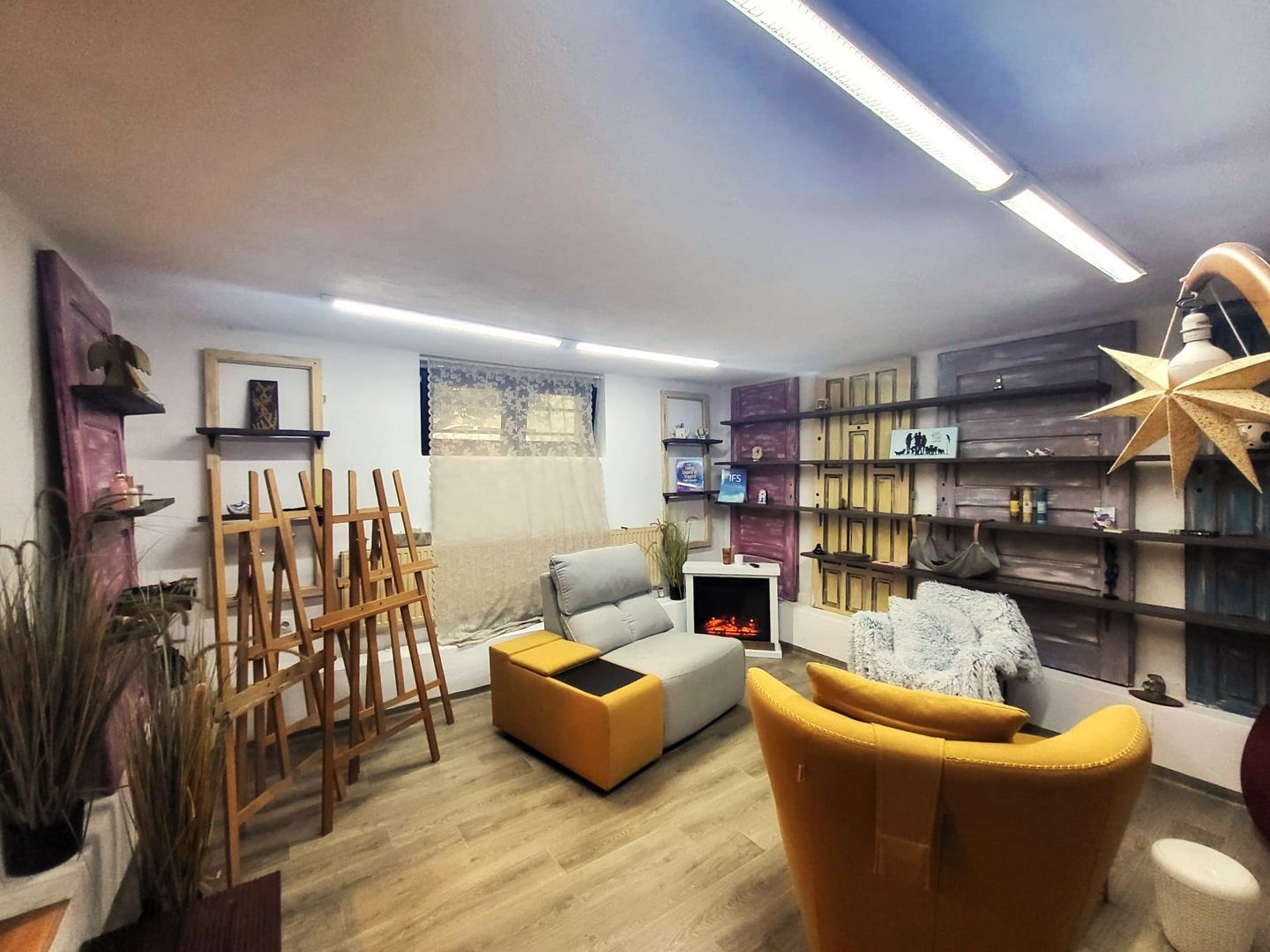 Exclusivitate - Zona Afi, - Poză 3