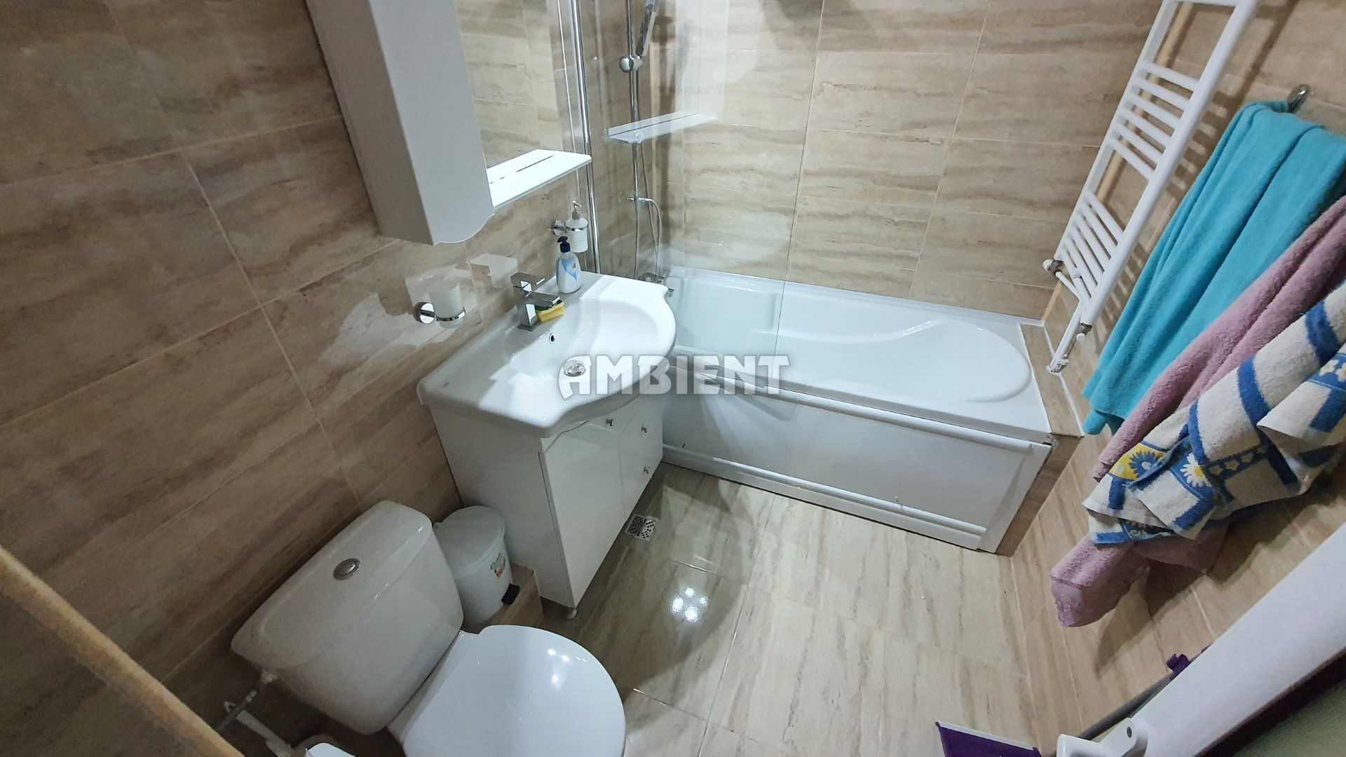 DE ÎNCHIRIAT - Apartament 2 camere, mobilat si utilat, zona TRAIAN; - Poză 4